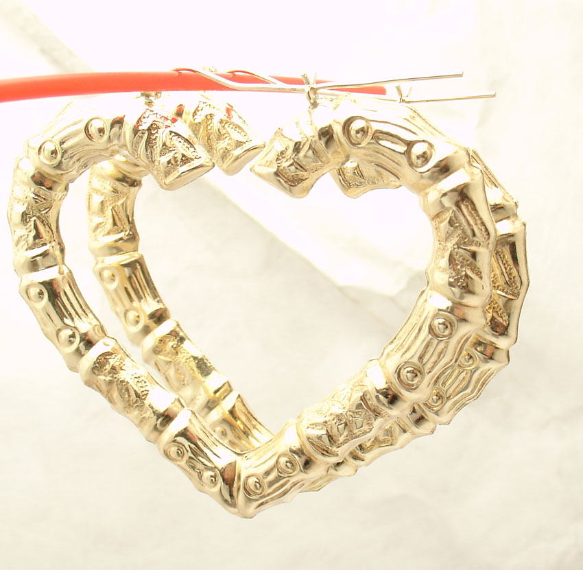 gold heart shaped hoop earrings